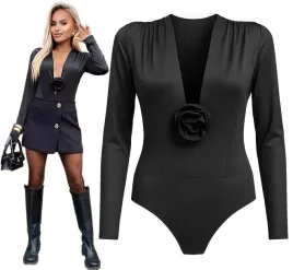 czarne-eleganckie-dopasowane-body-damskie-gleboki-dekolt-roza-sale