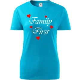damska-koszulka-na-dzien-mamy-family-first-na-prezent-dla-mamy-urodziny-tur