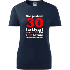 damska-koszulka-z-nadrukiem-nie-jestem-30-latka-prezent-na-urodzin-dla-niej