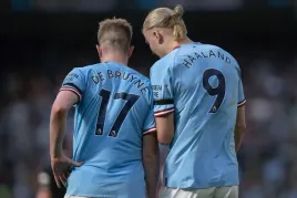 podkladka-pod-mysz-nadruk-22x18-cm-erling-haaland-kevin-de-bruyne-prezent