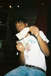 podkladka-pod-mysz-nadruk-22x18-cm-playboi-carti-raper-rap-tekst-prezent