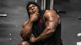 podkladka-pod-mysz-z-nadrukiem-22x18-cm-kai-greene-mr-olympia-tekst-prezent