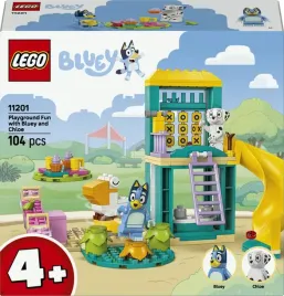 lego-blue-i-latka-na-placu-zabaw