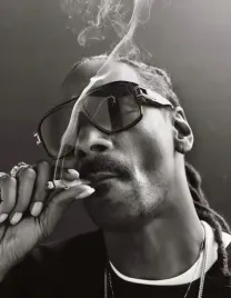 podkladka-pod-mysz-z-nadrukiem-22x18-cm-snoop-dogg-raper-piosenkarz-prezent