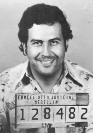 podkladka-pod-mysz-z-nadrukiem-22x18-cm-pablo-escobar-narcos-serial-prezent