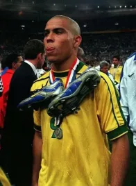 plakat-ronaldo-nazario-vintage-retro-100x70-cm-12
