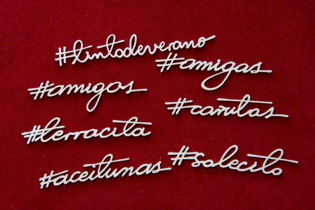tekturka-beermata-brush-art-script-solecito