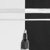 pisak-pen-touch-medium-silver-2mm-srebrny-sakura-stan-nowy