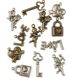 zawieszki-metalowe-zestaw-zawieszek-love-1006