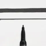 pisak-pen-touch-black-medium-2mm-czarny-marka-sakura-stan-nowy