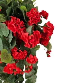 sztuczna-pelargonia-jak-zywa-sztuczne-kwiaty-czerwone-na-balkon-taras