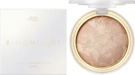 puder-rozswietlajacy-wypiekany-lovro-bloomlight-baked-illuminating-powder