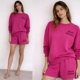 bluza-dresowa-damska-z-bawelna-okragly-dekolt-bez-wzoru-napis-rozowa-s