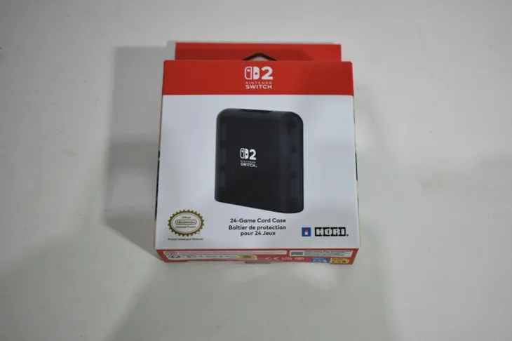 switch-2-hori-card-case-24-typ-etui