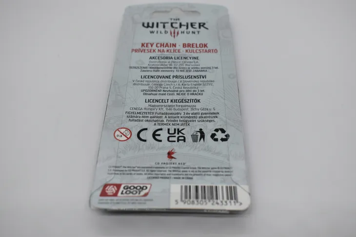 the-witcher-3-geralt-two-swords-keychain-rodzaj-gadzetu-gamingowy