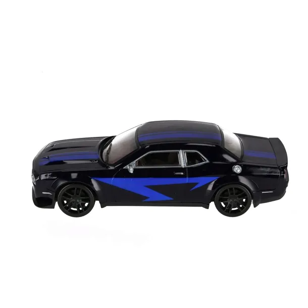 auto-osobowe-mix-mega-creative-542820-bohater-brak