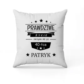 biala-poduszka-swiateczna-z-nadrukiem-zycie-zaczyna-sie-po-40-stce-imie
