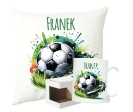zestaw-poduszka-kubek-prezent-pilka-nozna-football-boisko-imie-6