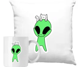 zestaw-poduszka-kubek-kosmos-kosmita-obcy-alien-pomysl-na-prezent-imie2