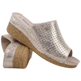 zlote-sandalki-damskie-azurowe-na-koturnie-sandaly-wkladka-ekoskora