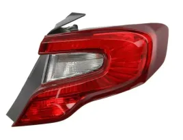 fiat-tipo-2020-lampa-tylna-zewnetrzna-sedan-prawa
