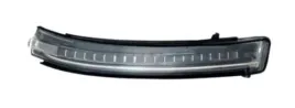 nissan-rogue-j11-2013-migacz-w-lusterku-prawy