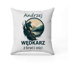 biala-poduszka-swiateczna-z-nadrukiem-wedkarz-z-krwi-i-osci-imie