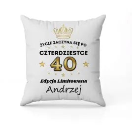 biala-poduszka-swiateczna-z-nadrukiem-prezent-na-40-urodziny-imie