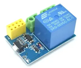 esp8266-z-przekaznikiem-wifi