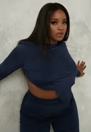 missguided-krotka-bluzka-top-vx9786465