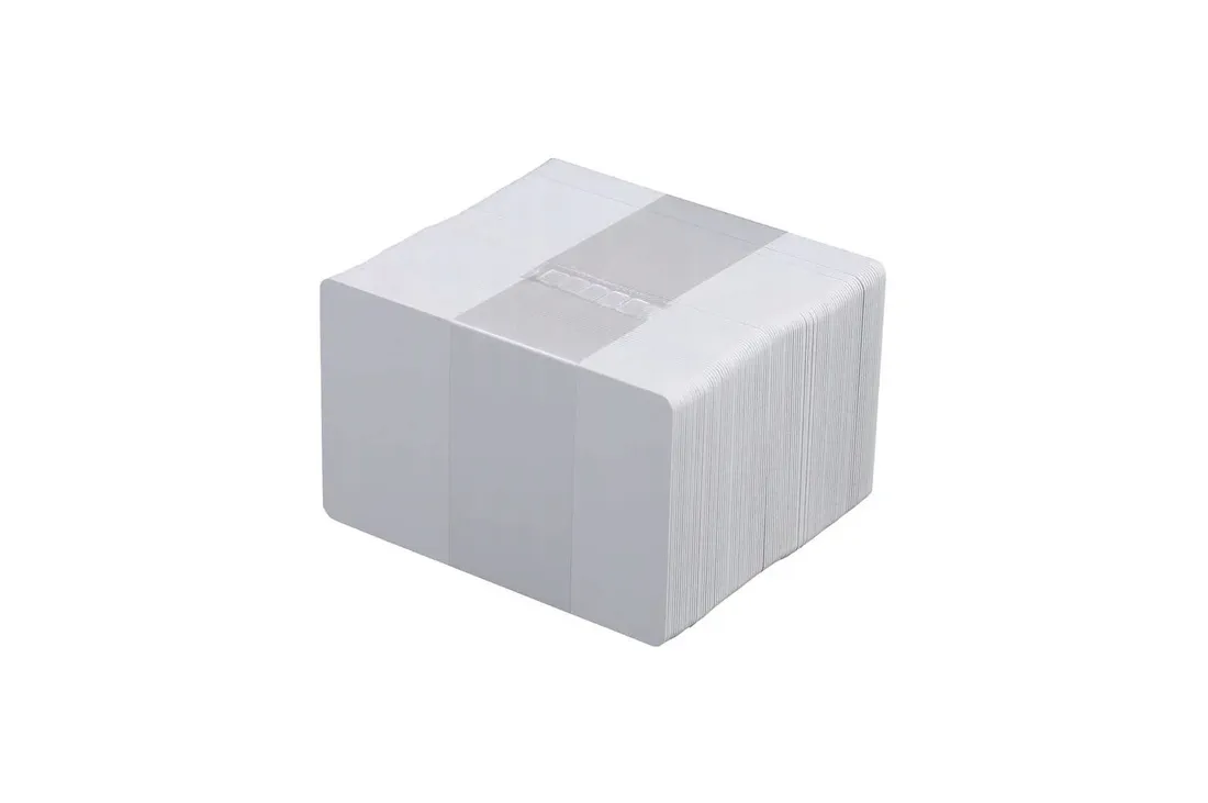 evolis-white-pvc-classic-c4001