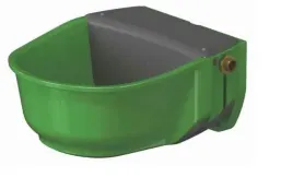 poidlo-dla-bydla-i-koni-z-zaworem-plywakowym-z-tworzywa-sztucznego-s30