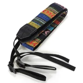 szeroki-pasek-do-aparatu-wzor-vintage