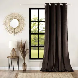 zaslona-welurowa-brazowa-na-przelotkach-140x250cm-catia