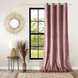 zaslona-welurowa-pudrowy-roz-na-przelotkach-140x250cm-catia