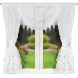 firana-woalowa-z-falbanami-zdobiona-lambrekinem-i-gipiura-180x160cm-baletta