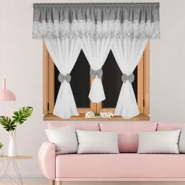 firana-z-szarym-lambrekinem-ozdobionym-markizeta-400x150cm-moria