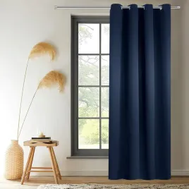 zaslona-zaciemniajaca-granatowa-na-przelotkach-140x250cm-marla