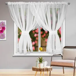 firana-woalowa-zdobiona-falbanami-na-tasmie-300x160cm-maren