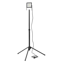lampa-robocza-led-na-statywie-1900-lm-20-w-ip65