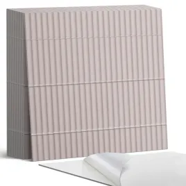 paczka-samoprzylepnych-kafelkow-pcv-rownolegle-paski-wzoru-20-x-20x20-cm