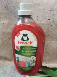 zel-do-prania-frosch-bunt-waschmittel-granatapfel
