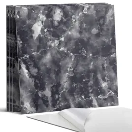 kafelki-winylowe-scienne-marmurowy-motyw-z-delikatnymi-zylkami-4-x-50x50-cm