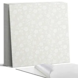 estetyczne-kafelki-scienne-winylowe-z-nadrukiem-kwiatowy-motyw-4-x-50x50-cm