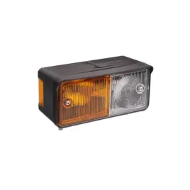 prawa-lampa-kierunkowskazu-na-blotnik-do-c-360