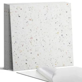 zestaw-kafelkow-pcv-kamienny-wzor-z-delikatnymi-akcentami-4-x-50x50-cm