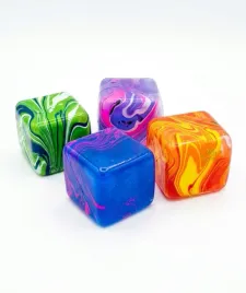 kostka-antystresowa-do-sciskania-marmurkowa-squeeze-1szt