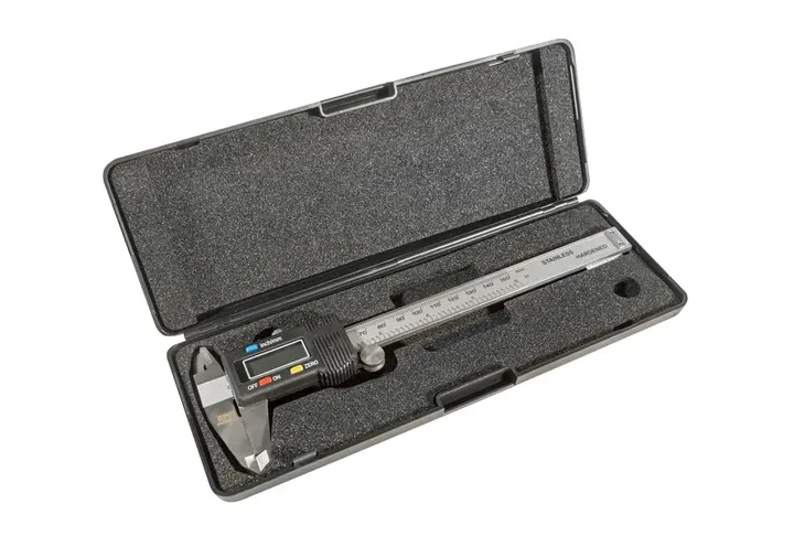suwmiarka-cyfrowa-150mm-0-02mm-stan-nowy