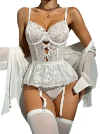 biale-body-z-paskami-do-ponczoch-xxl