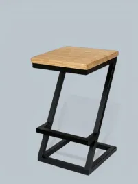 designerski-hoker-65-cm-metalowy-loft-elegancki-taboret-drewno-orzech-olej